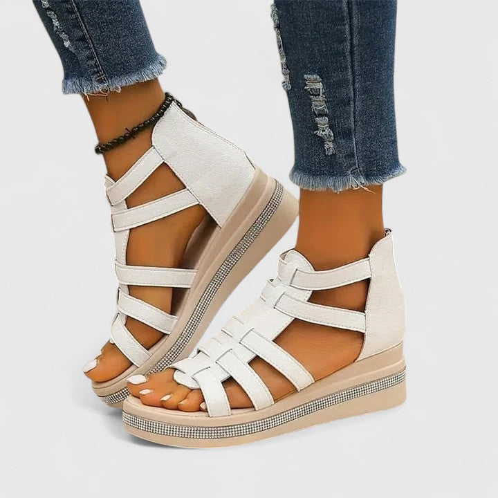 Gladiator Keilsandalen – Riemchen-Design und eleganter Look - - Sandals - Concept Fashionlab